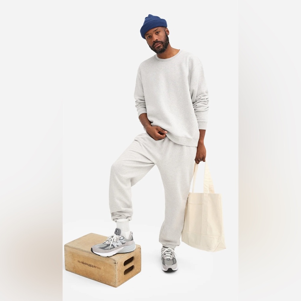 Mate the Label Men's Fleece Crew Neck Sweatshirt & Relaxed Sweatpants size M/L